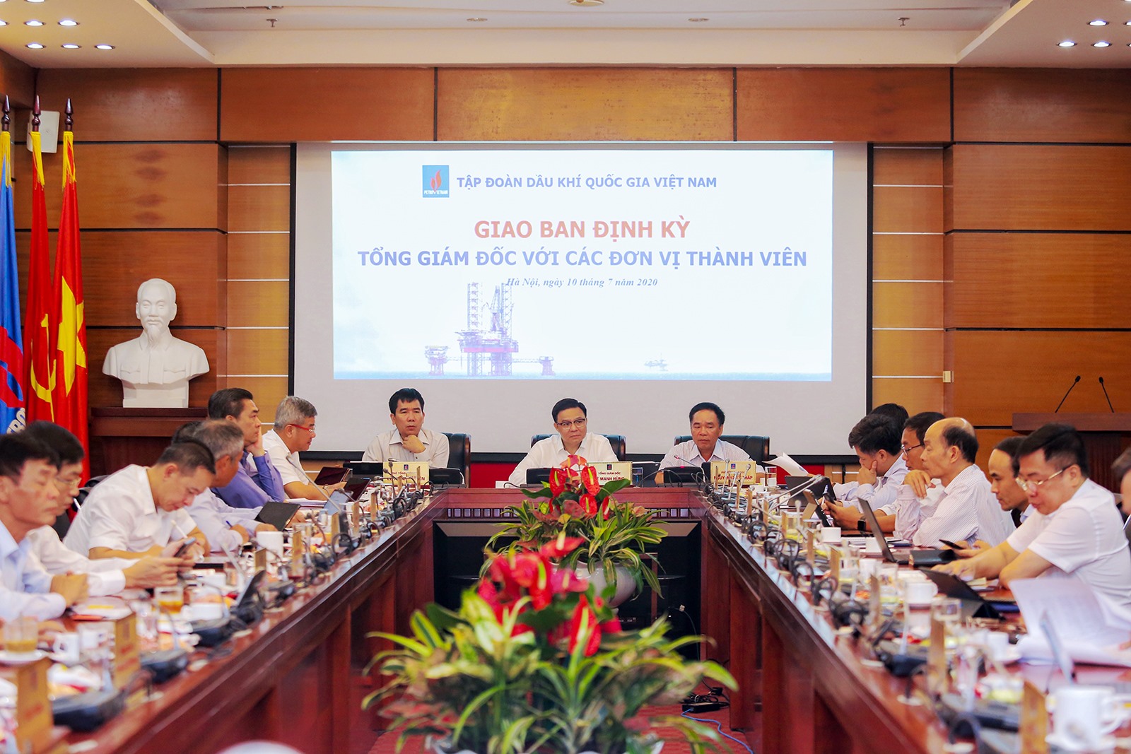 Hội nghị giao ban TGĐ với các đơn vị thành viên