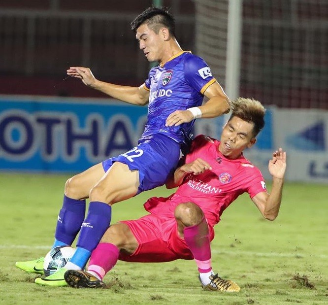 Tiền vệ Cao Văn Triền là trụ cột quan trọng của câu lạc bộ Sài Gòn. Ảnh: SGFC