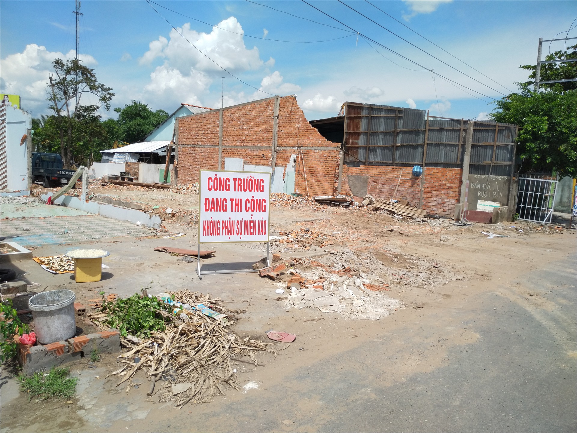 Hầu hết hộ dân đều đồng ý bàn giao mặt bằng cho thực hiện dự án. Ảnh: K.Q