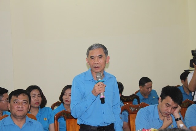 Đại diện LĐLĐ tỉnh Thừa Thiên Huế phát biểu. Ảnh: Trần Tuấn