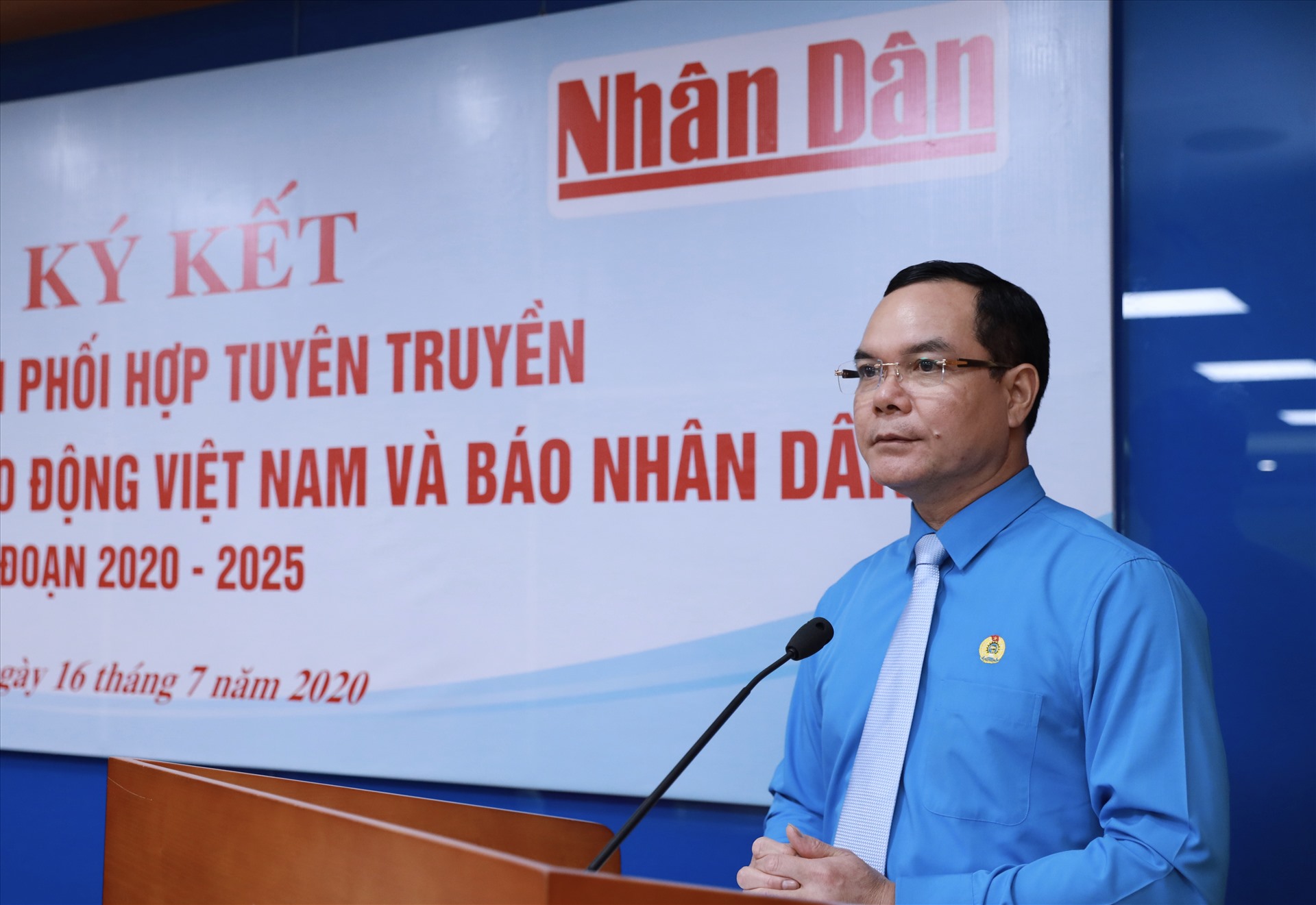 Đồng chí Nguyễn Đình Khang phát biểu tại buổi lễ. Ảnh: Hải Nguyễn