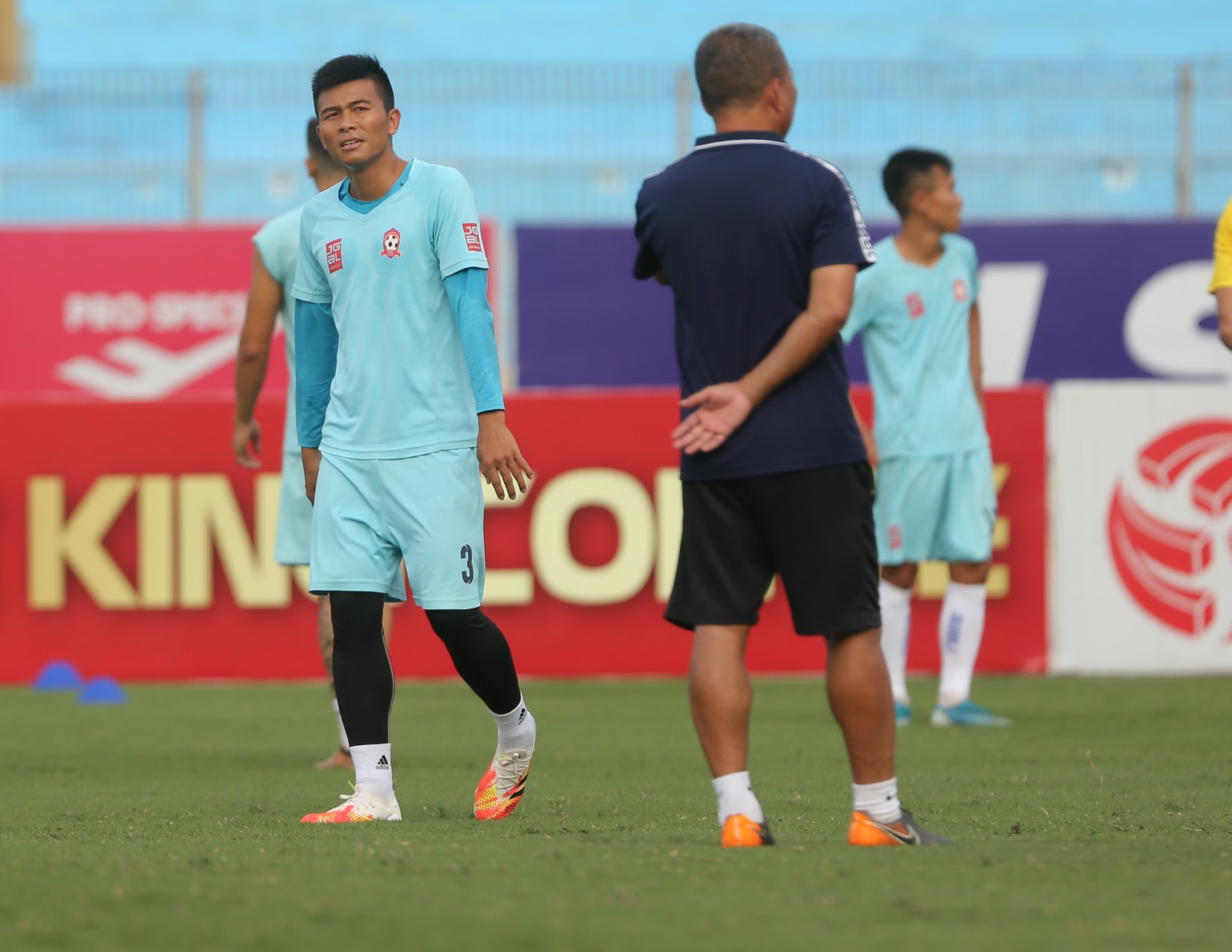 tro ly quoc vuong hai phong bat buoc phai chien thang truoc ha noi