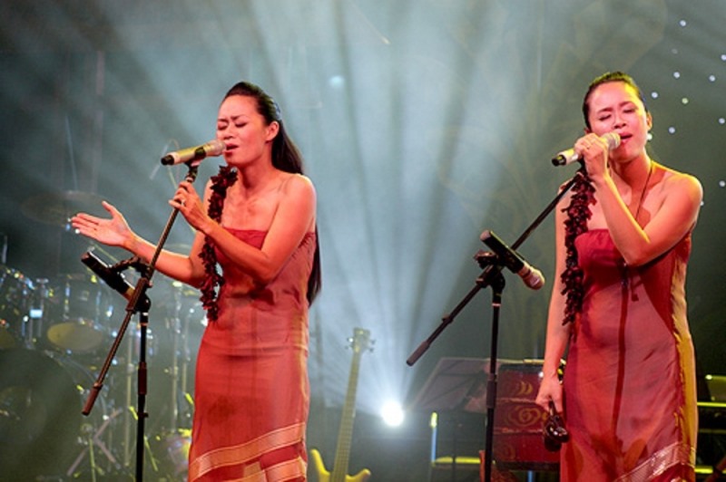 Minh Anh – Minh Ánh (Tam ca 3A). Ảnh: NSCC