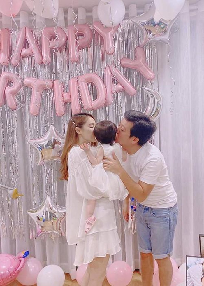Cặp đôi kỉ niệm 5 năm bên nhau. Ảnh: NSCC
