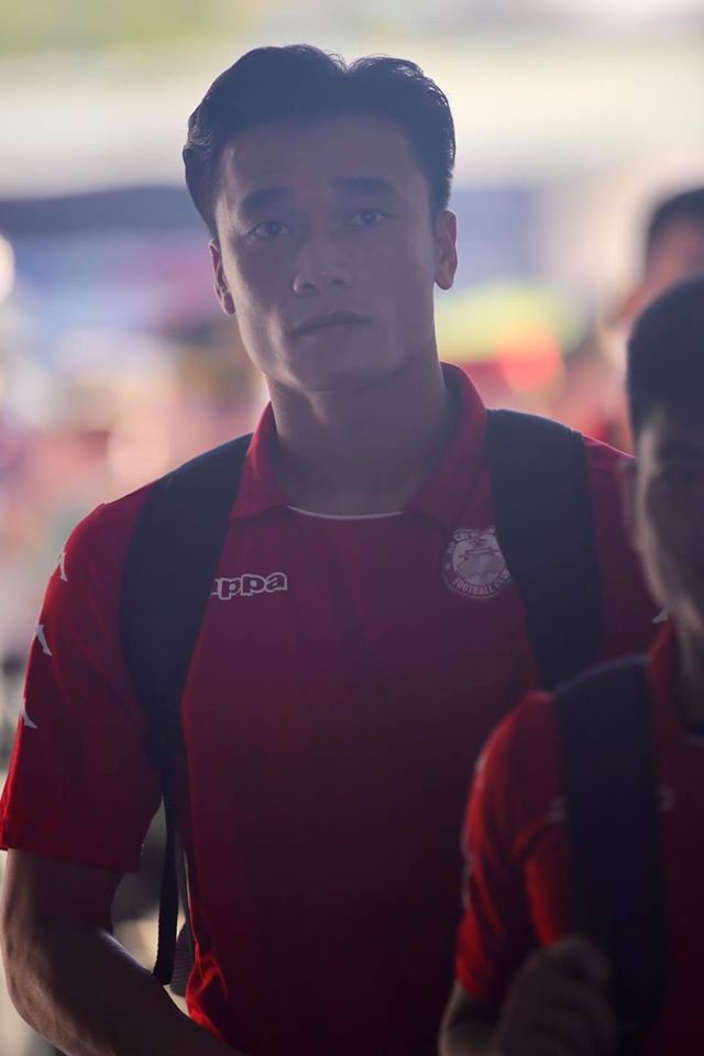 Bùi Tiến Dũng là ngôi sao đáng chú ý của trận đấu. Ảnh: HCMFC