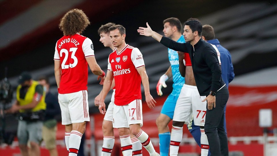HLV Arteta chưa thể tìm ra cách vận hành tối ưu. Ảnh: Getty.