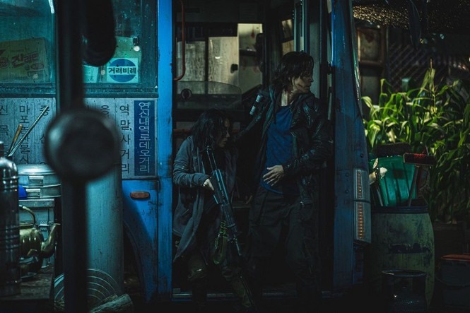 “Train To Busan 2: Peninsula” đã lập kỷ lục mới với 1 triệu vé được bán ra. Ảnh: Knet