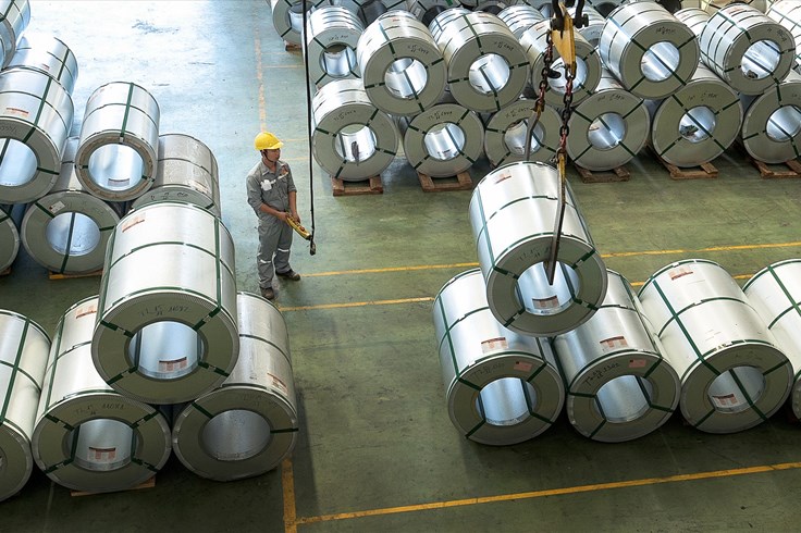 Tập đoàn Hoa Sen xuất khẩu lô hàng 50.000 tấn tôn vào Châu Âu và Châu Mỹ Tập đoàn Hoa Sen xuất khẩu lô hàng 50.000 tấn tôn vào Châu Âu và Châu Mỹ