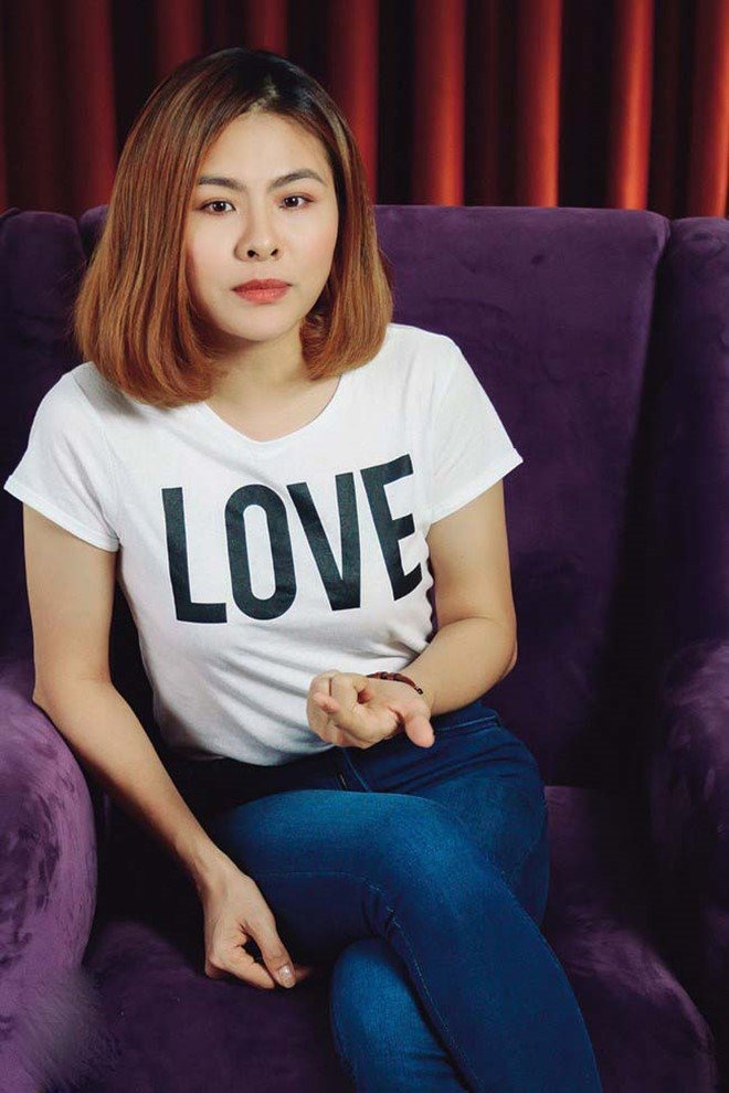 Vân Trang chia sẻ lại kinh nghiệm nuôi dạy con trẻ. Ảnh: NSCC
