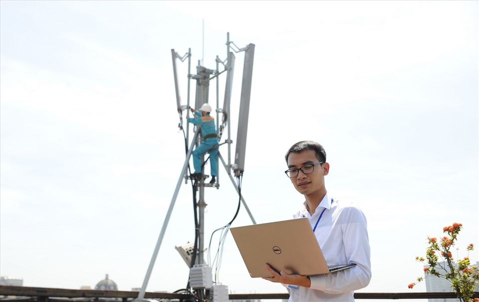 Viettel đầu tư hàng triệu USD hiện đại hoá mạng lưới tại Hà Nội.