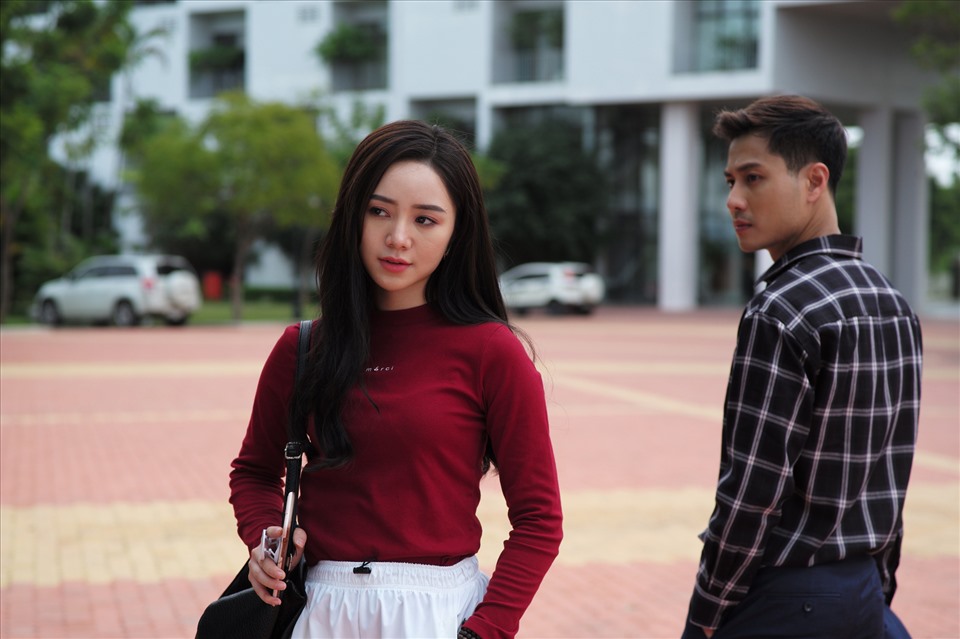 Đừng bắt em phải quên nhận được cảm tình khán giả ở chặng cuối. Ảnh: ĐPCC