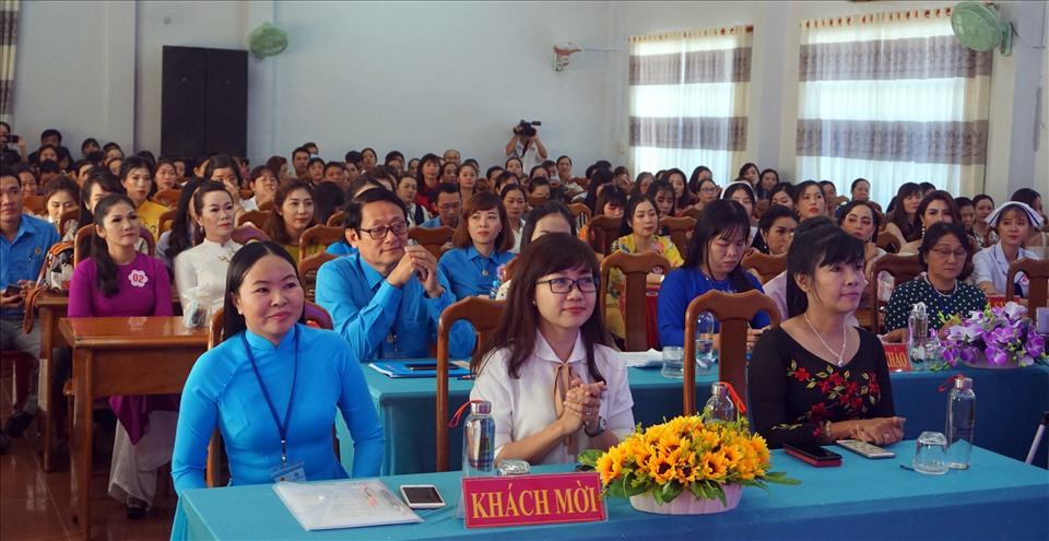 Các đại biểu khách mời tham dự hội thi (ảnh Nhật Hồ)