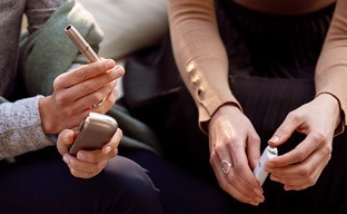 Nhiều ý kiến cho rằng, nên sớm có chính sách quản lý thuốc lá thế hệ mới phù hợp. Ảnh: NCC.