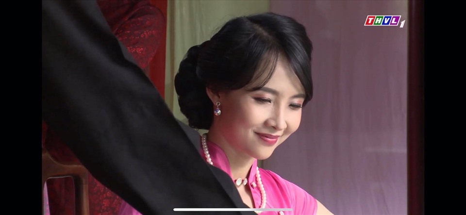 Lucy Như Thảo vai Năm Kỉnh trên phim. Ảnh: NSCC