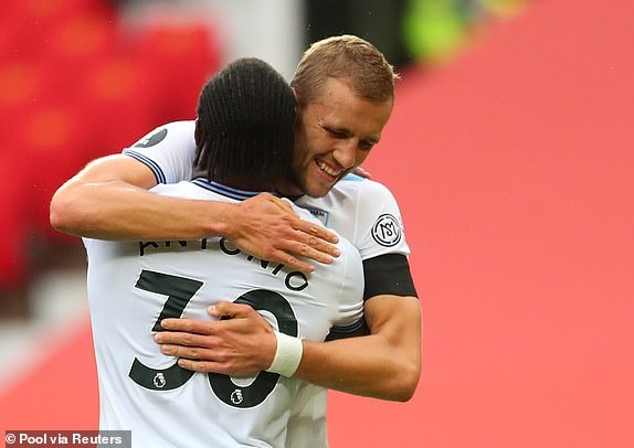 West Ham có bàn mở tỉ số vào lúc khó tin nhất. Ảnh: Getty, Pool.