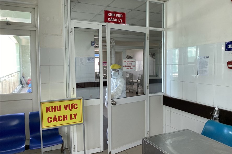 Bệnh nhân mắc COVID-19 tại Đà Nẵng đã được chuyển qua Bệnh viện Đà Nẵng để điều trị. Ảnh: Thuỳ Trang