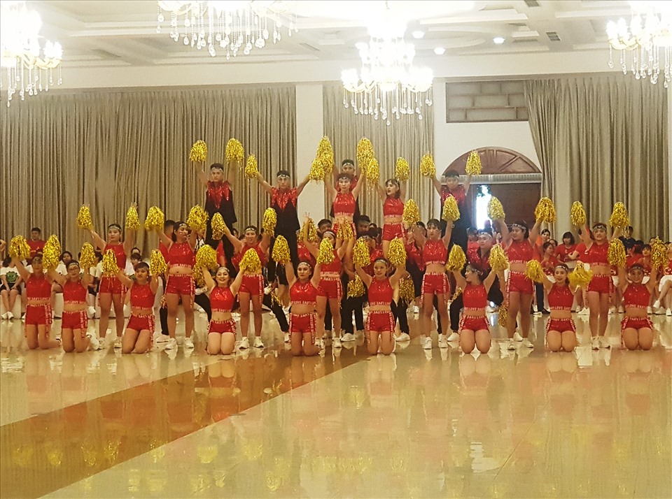Các tiết mục dự thi được đầu tư công phu cả về trang phục và nội dung. Ảnh: NT