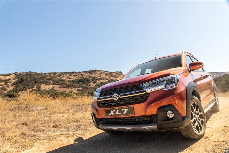 Suzuki XL7 hoàn toàn mới – Lựa chọn thông minh cho gia đình Việt suzuki xl7 hoan toan moi lua chon thong minh cho gia dinh viet