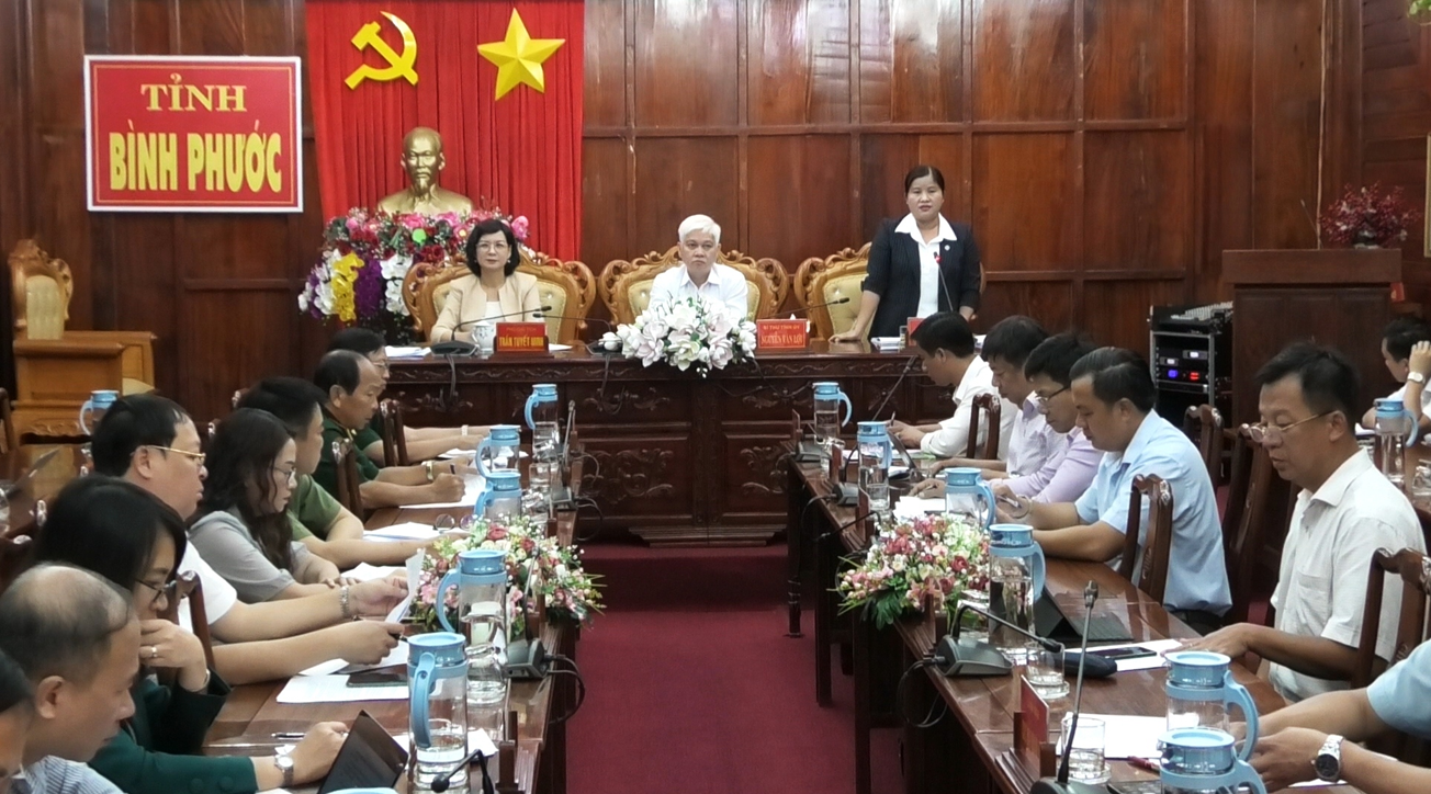 Tỉnh Bình Phước họp triển khai công tác phòng chống dịch bệnh sáng 27.7. Ảnh: Công thông tin điện tử Bình Phước.