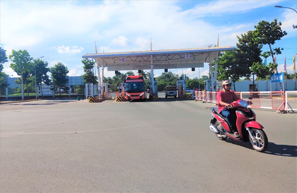 Cần Thơ siết chặt, kiểm soát hành khách từ Đà Nẵng về Cần Thơ bằng đường bộ và đường thủy. Ảnh: Thành Nhân