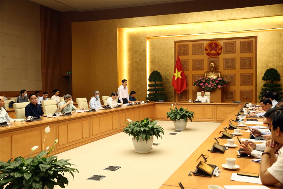 Theo các chuyên gia, về cơ bản đã khoanh vùng được ổ dịch thực sự, phần lớn là từ cụm 3 BV tại Đà Nẵng. Ảnh: VGP/Đình Nam