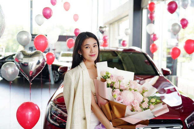 Ngọc Thảo vừa mua nhà vừa mua Mercedes GLC 200. Ảnh: Xuân Hoàn