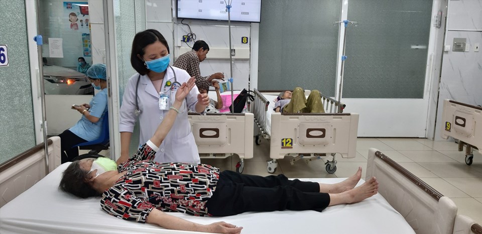 Bệnh viện Nguyễn Tri Phương điều trị bệnh nhân mắc bệnh đột quỵ. Ảnh: Bệnh viện cung cấp Bệnh viện Nguyễn Tri Phương điều trị bệnh nhân mắc bệnh đột quỵ. Ảnh: Bệnh viện cung cấp