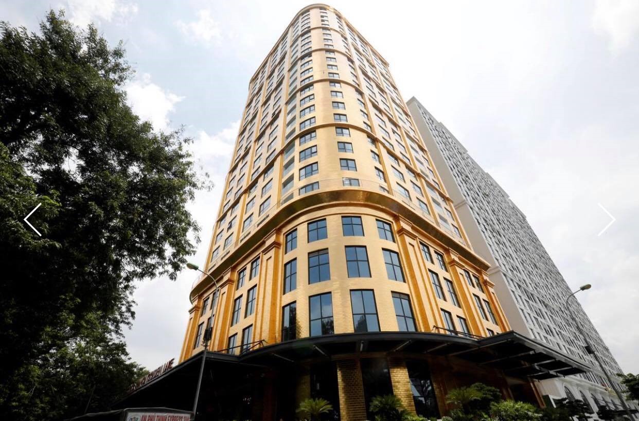 Khách sạn dát vàng Hà Nội Golden Lake tọa lạc tại Giảng Võ, Hà Nội. Ảnh: Reuters