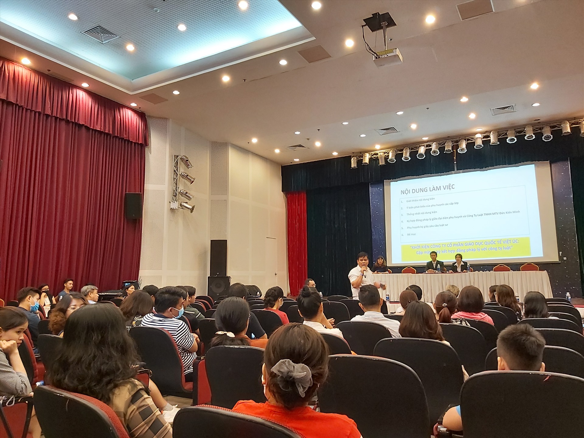 Các phụ huynh VAS