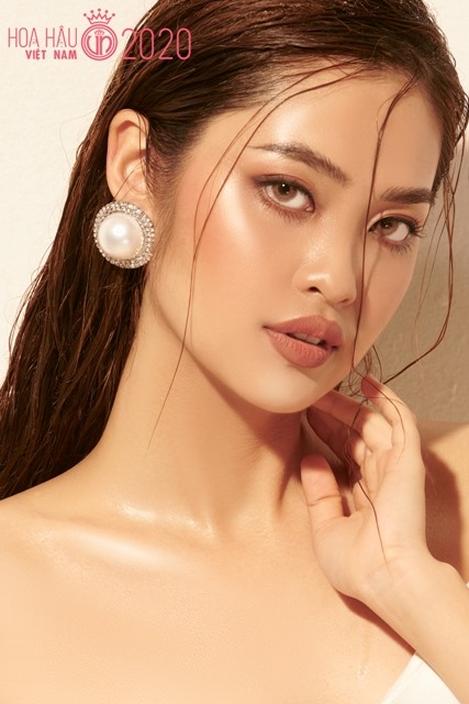 Thí sinh Nông Thúy Hằng. Kim Trà My