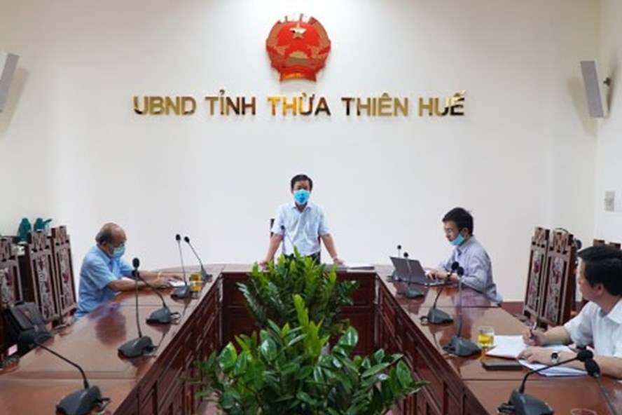 Phó Chủ tịch UBND tỉnh Thừa Thiên Huế Nguyễn Văn Phương kết luận tại cuộc họp. Ảnh: Cổng Thông tin Điện tử Thừa Thiên Huế.