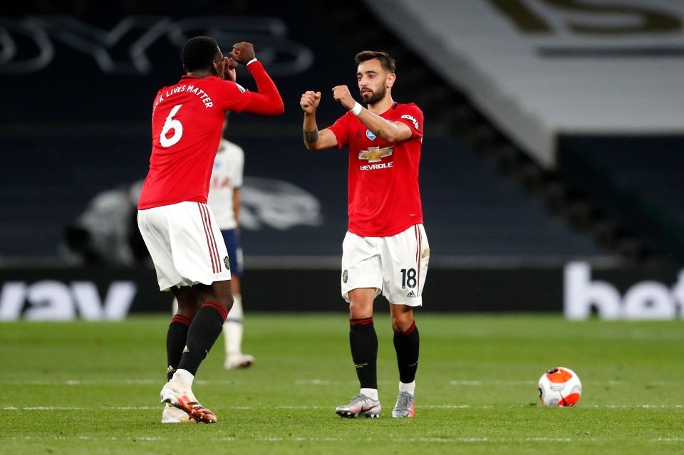 Pogba và Bruno. Ảnh: Getty