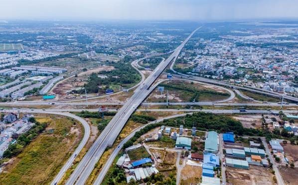 Hạ tầng Q.9 và khu Đông đang chuyển mình mạnh mẽ từng ngày