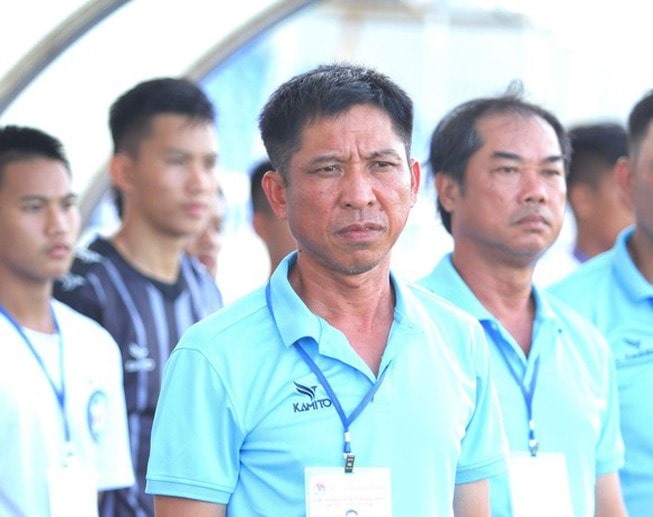 HLV Đào Quang Hùng có khởi đầu suôn sẻ trên cương vị mới. Ảnh: Quảng Nam FC
