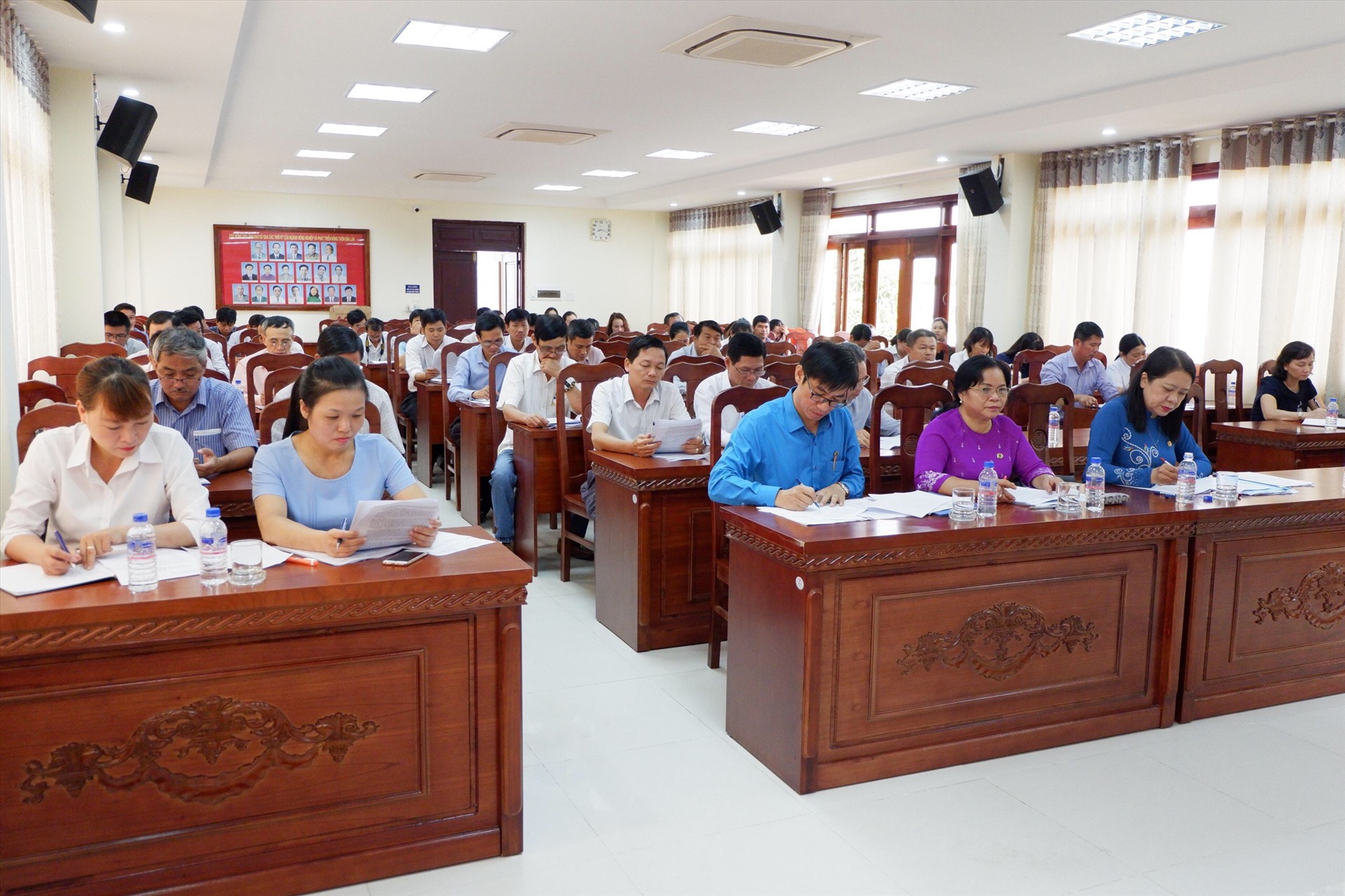 Quang cảnh buổi Hội nghị. Ảnh Anh Hùng