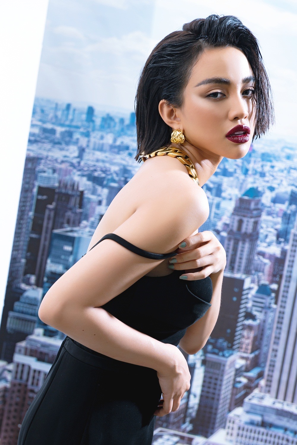 Thiên Nga.