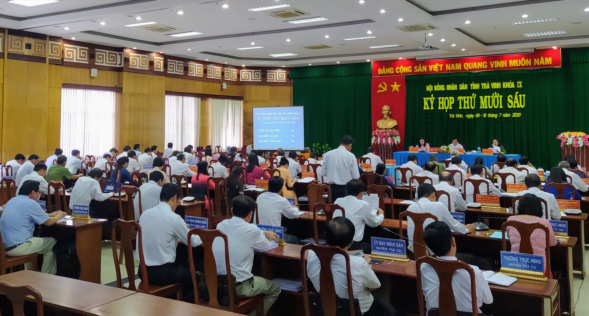Quang cảnh phiên thảo luận. Ảnh: P.V.