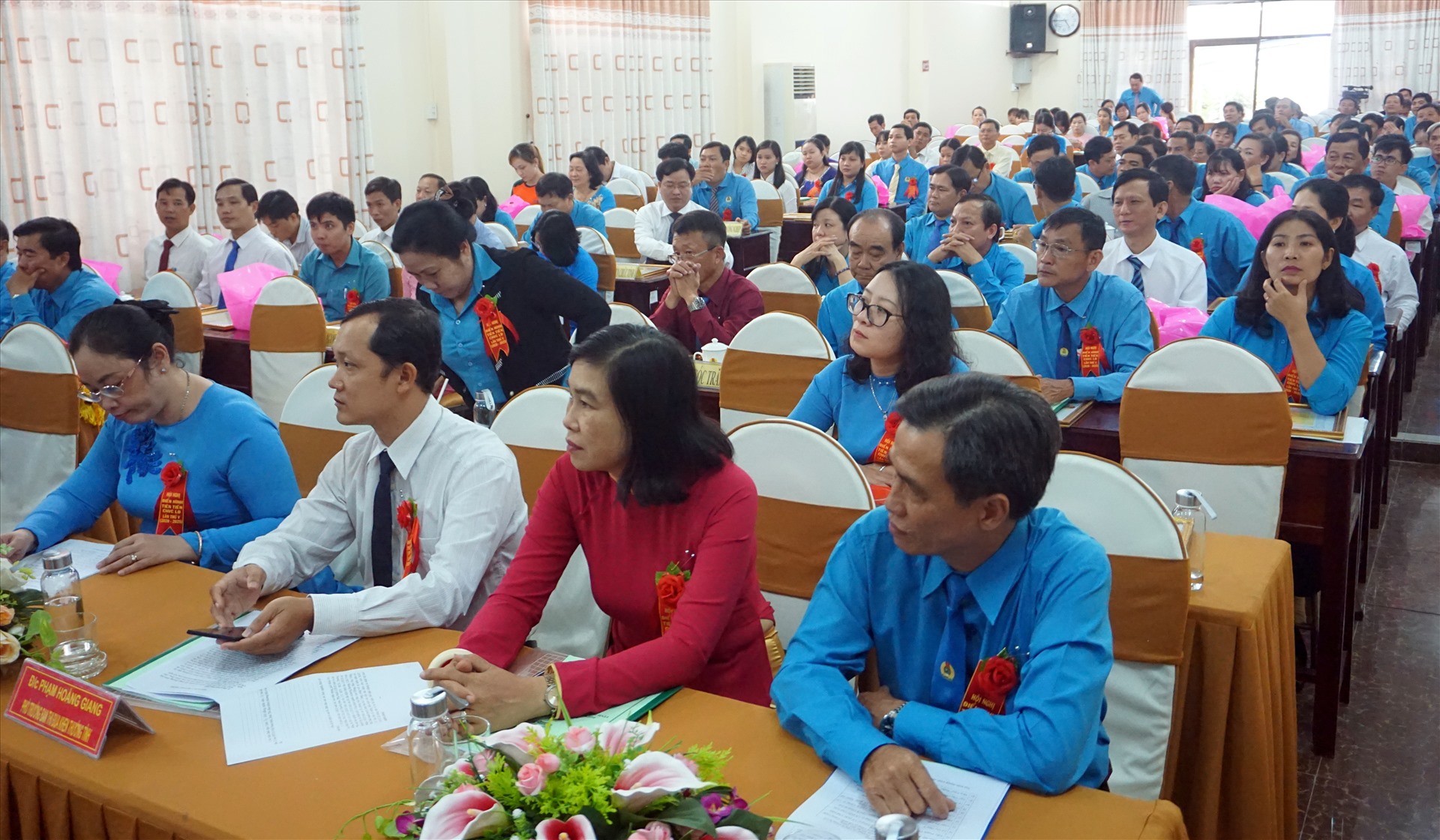 Các đại biểu dự hội nghị (ảnh Nhật Hồ)