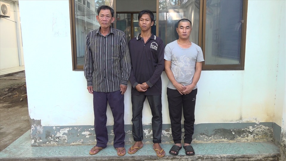 3 đối tượng trong đường dây đưa người qua biên giới trái phép bị khởi tố. Ảnh: VT