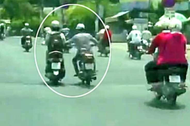Tìm người bị giật túi xách có 190 triệu đồng trên đường Nam Kỳ Khởi Nghĩa Tìm người bị giật túi xách có 190 triệu đồng trên đường Nam Kỳ Khởi Nghĩa