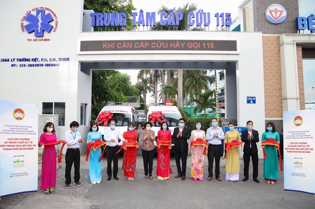 02 xe cấp cứu được trang bị đầy đủ các thiết bị cấp cứu hiện đại, đáp ứng các tiêu chí kỹ thuật về môi trường, chất lượng tiêu chuẩn châu Âu
