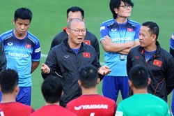 Thầy Park và sự cầu toàn mang tên Anh Đức, Văn Hậu