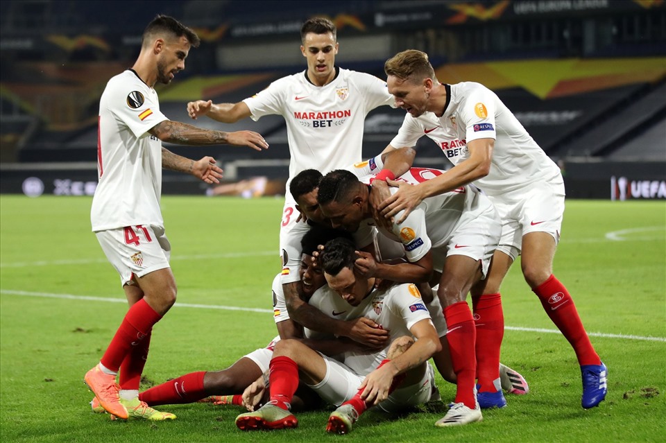 Sevilla đoạt đến 5 danh hiệu Europa League trong thế kỷ 21, trở thành đội bóng giàu thành tích nhất ở sân chơi này. Ảnh: UEFA.