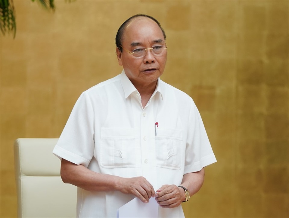 Thủ tướng Chính phủ Nguyễn Xuân Phúc phát biểu tại cuộc họp. Ảnh VGP
