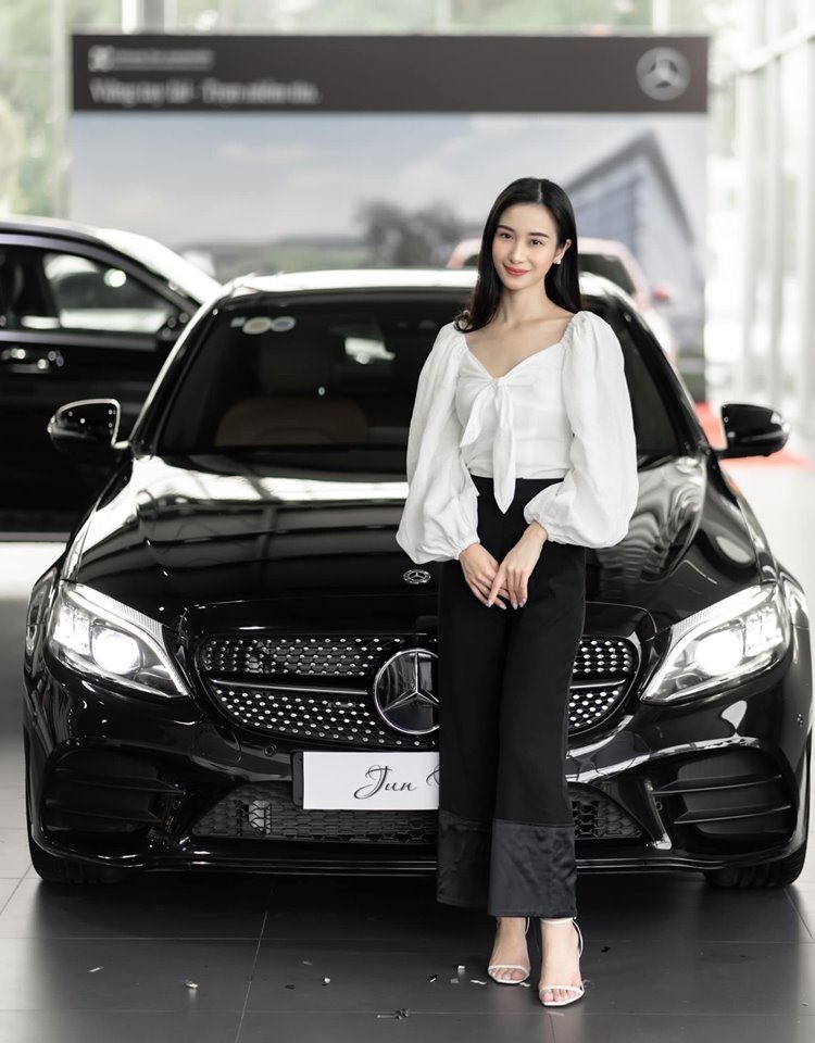 Xế hộp Jun Vũ. Ảnh: NSCC