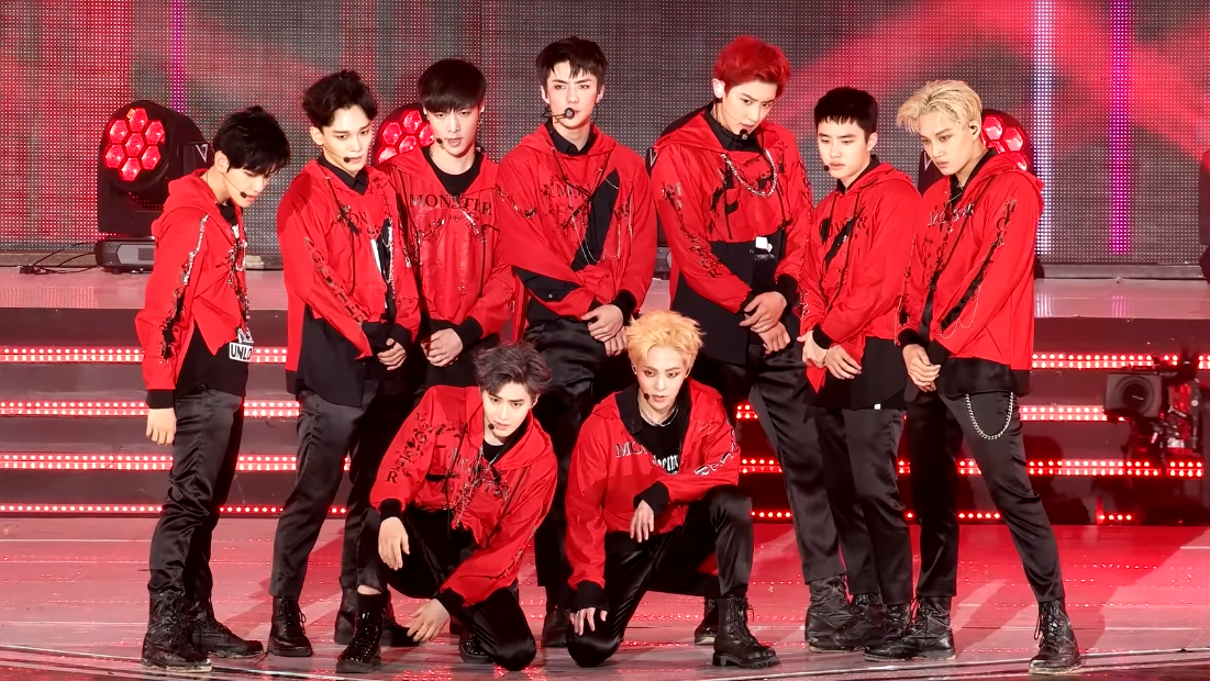 Nhóm EXO. Ảnh: Cắt từ clip.a