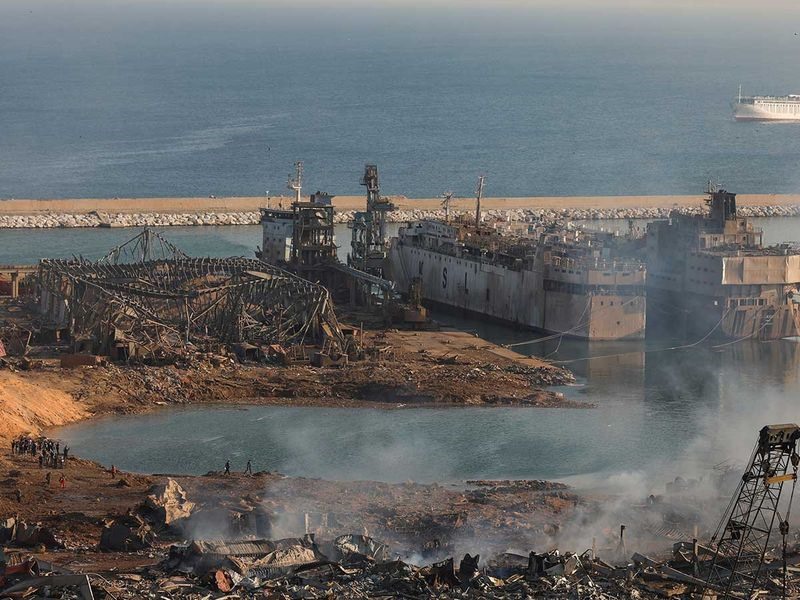 Một góc hiện trường sau vụ nổ kinh hoàng tại Beirut, Lebanon hôm 4.8. Ảnh: AFP.