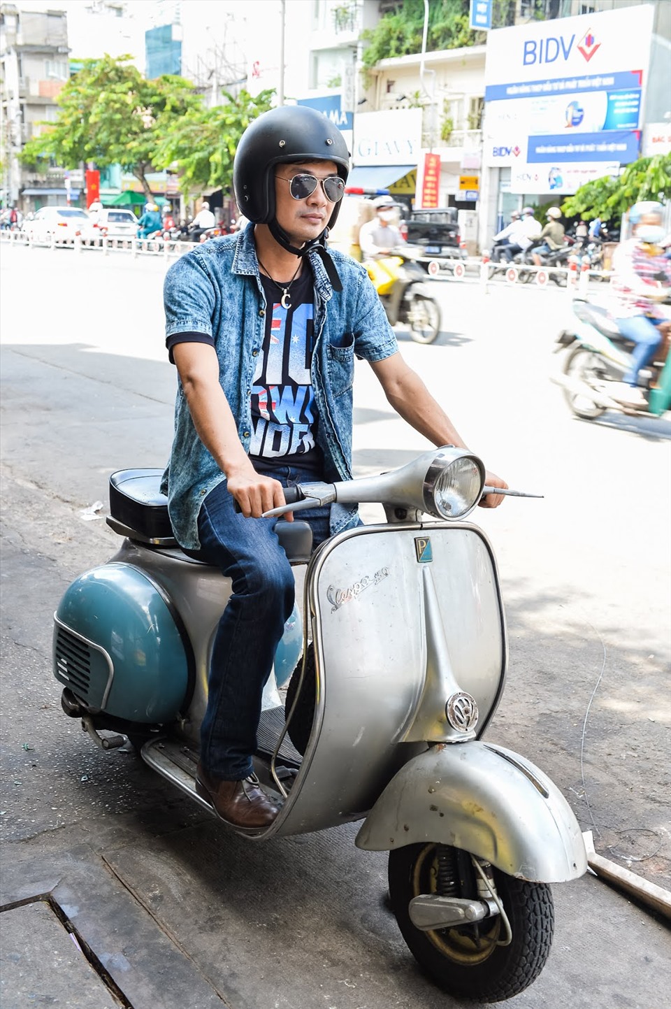 Chiếc Vespa Sprint đời 1973. Ảnh: NSCC