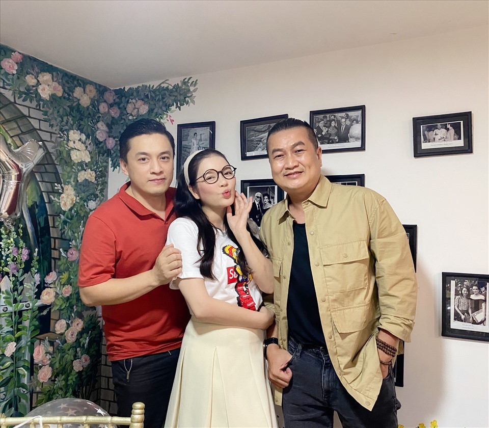 Ca sĩ Lam Trường có mặt tham gia tiệc sinh nhật của Nguyễn Hưng.