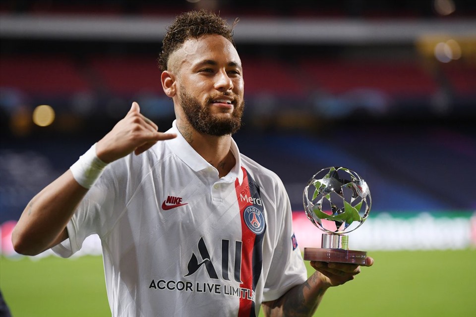 Neymar là cầu thủ hay nhất trận PSG - Atalanta. Ảnh: UEFA.